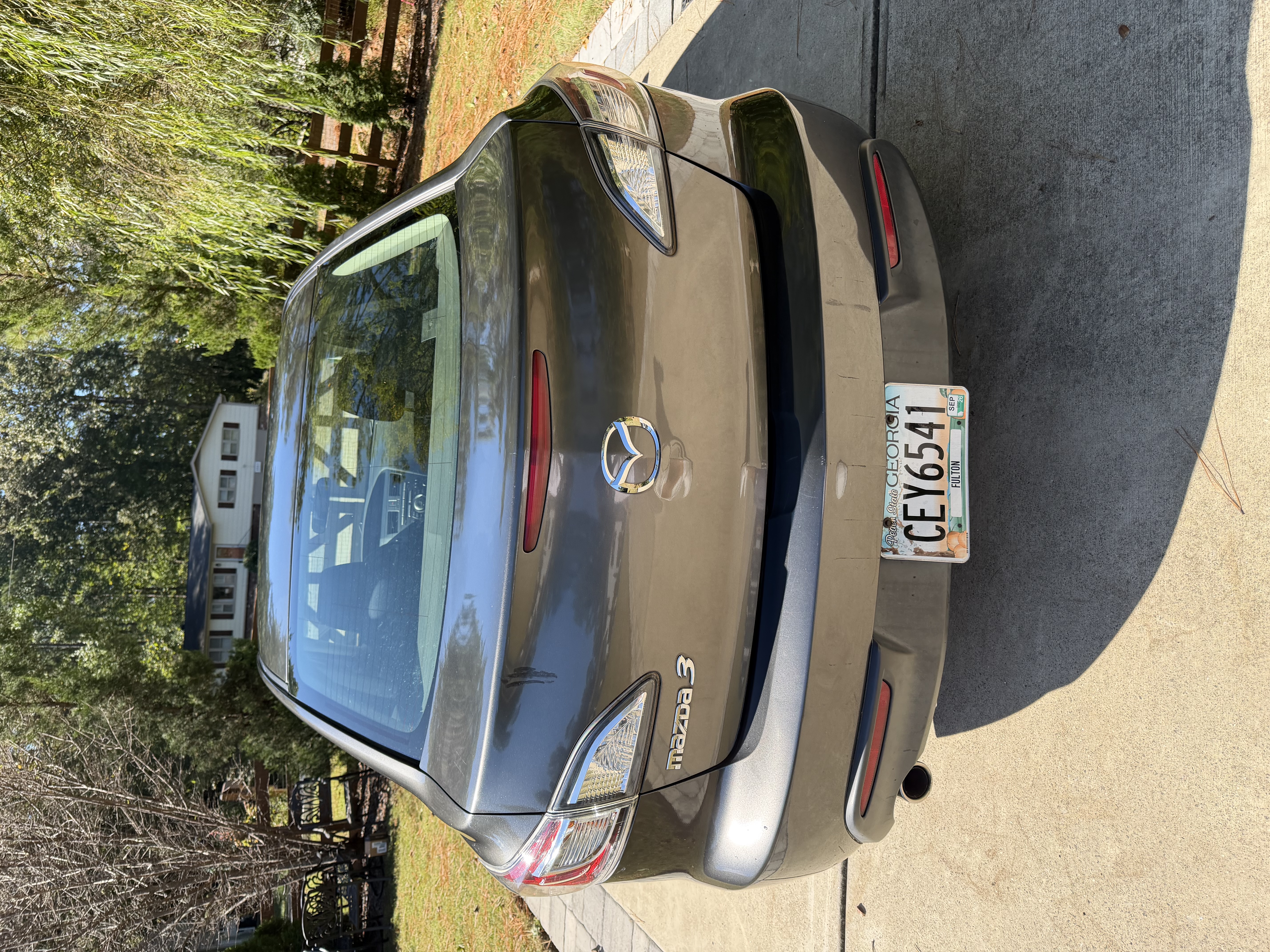 Used 2010 MAZDA MAZDA3 i Touring FWD image 4