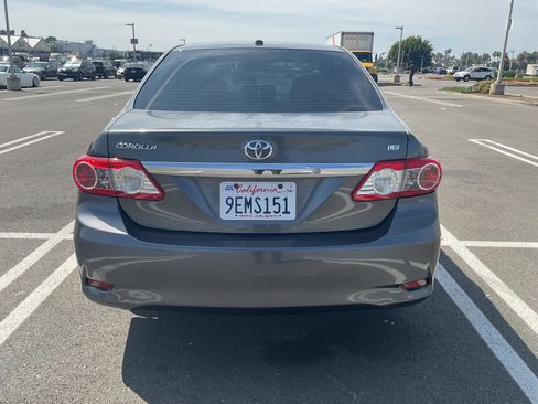 Used 2013 Toyota Corolla LE w/ Premium Complete Pkg image 5