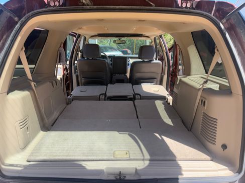 Used 2007 Ford Expedition Eddie Bauer AWD/4WD image 8