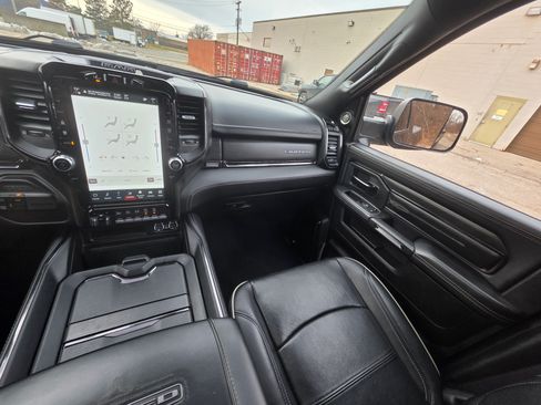 Used 2022 RAM 3500 Limited image 22