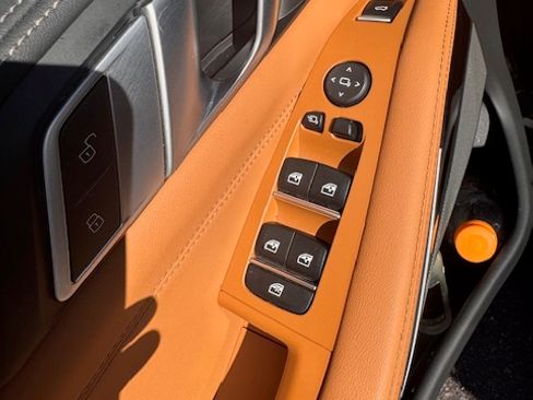 Used 2025 BMW X5 xDrive40i w/ Premium Package image 11