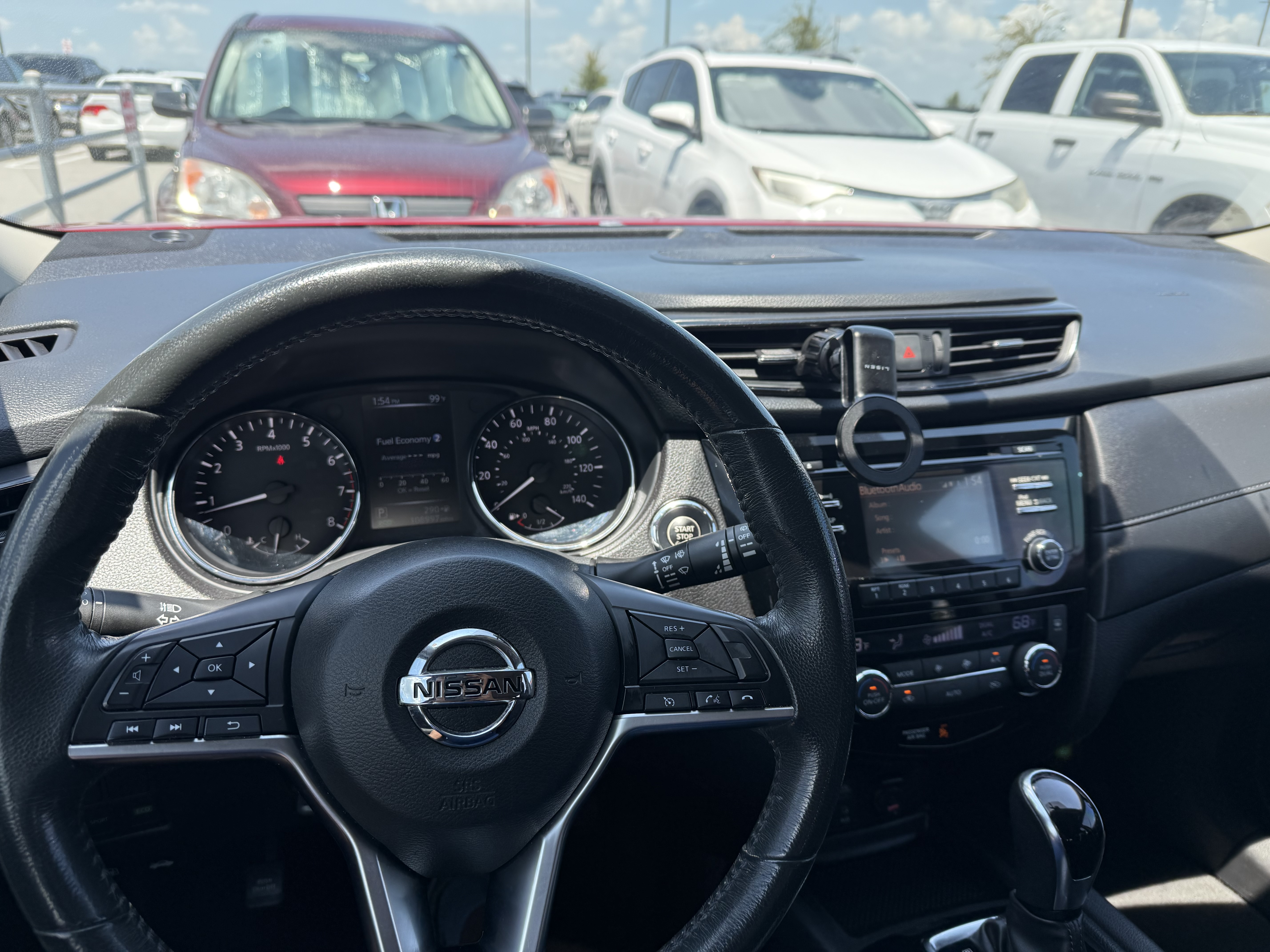 Used 2017 Nissan Rogue SV FWD image 8
