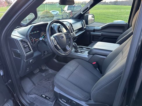 Used 2016 Ford F150 XLT w/ Equipment Group 302A Luxury image 4