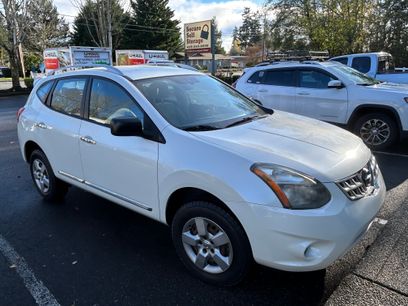 Used 2015 Nissan Rogue S w/ Convenience Package
