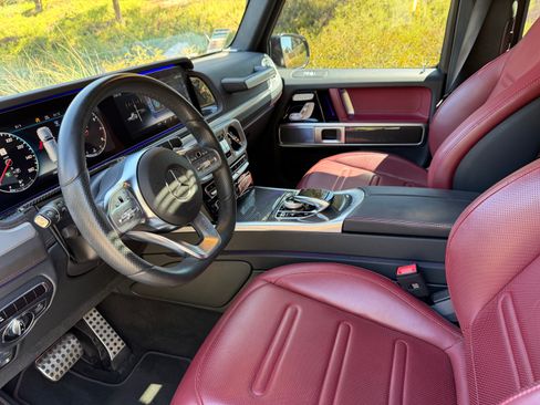 Used 2022 Mercedes-Benz G 550 image 8