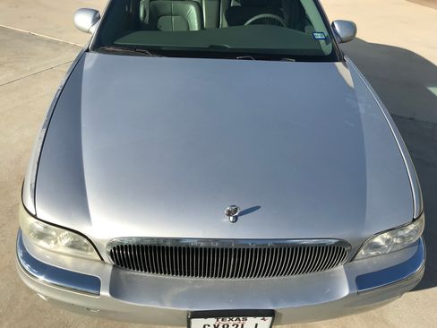 Used 2001 Buick Park Avenue w/ Prestige Pkg image 29