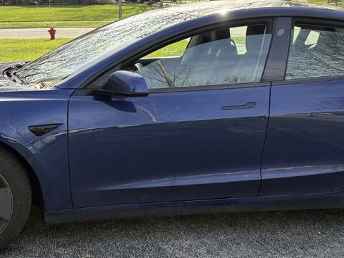 Used 2021 Tesla Model 3 Long Range image 3