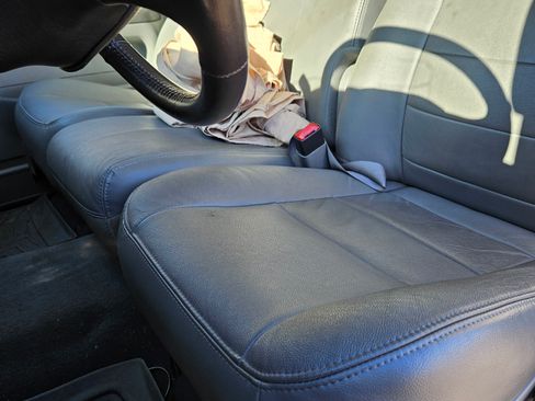 Used 2006 Ford F350 Lariat image 4