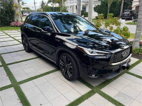 Used 2021 INFINITI QX50 Luxe w/ Appearance Package image 4