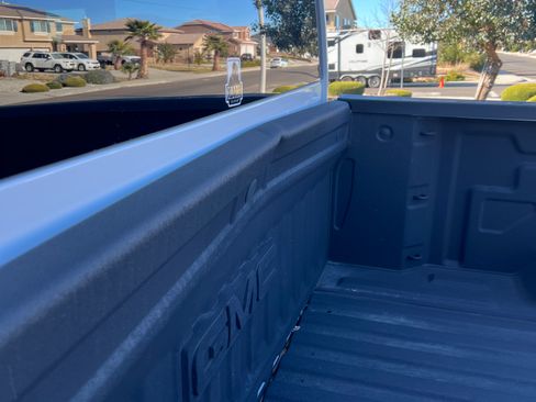 Used 2021 GMC Sierra 2500 SLE image 9