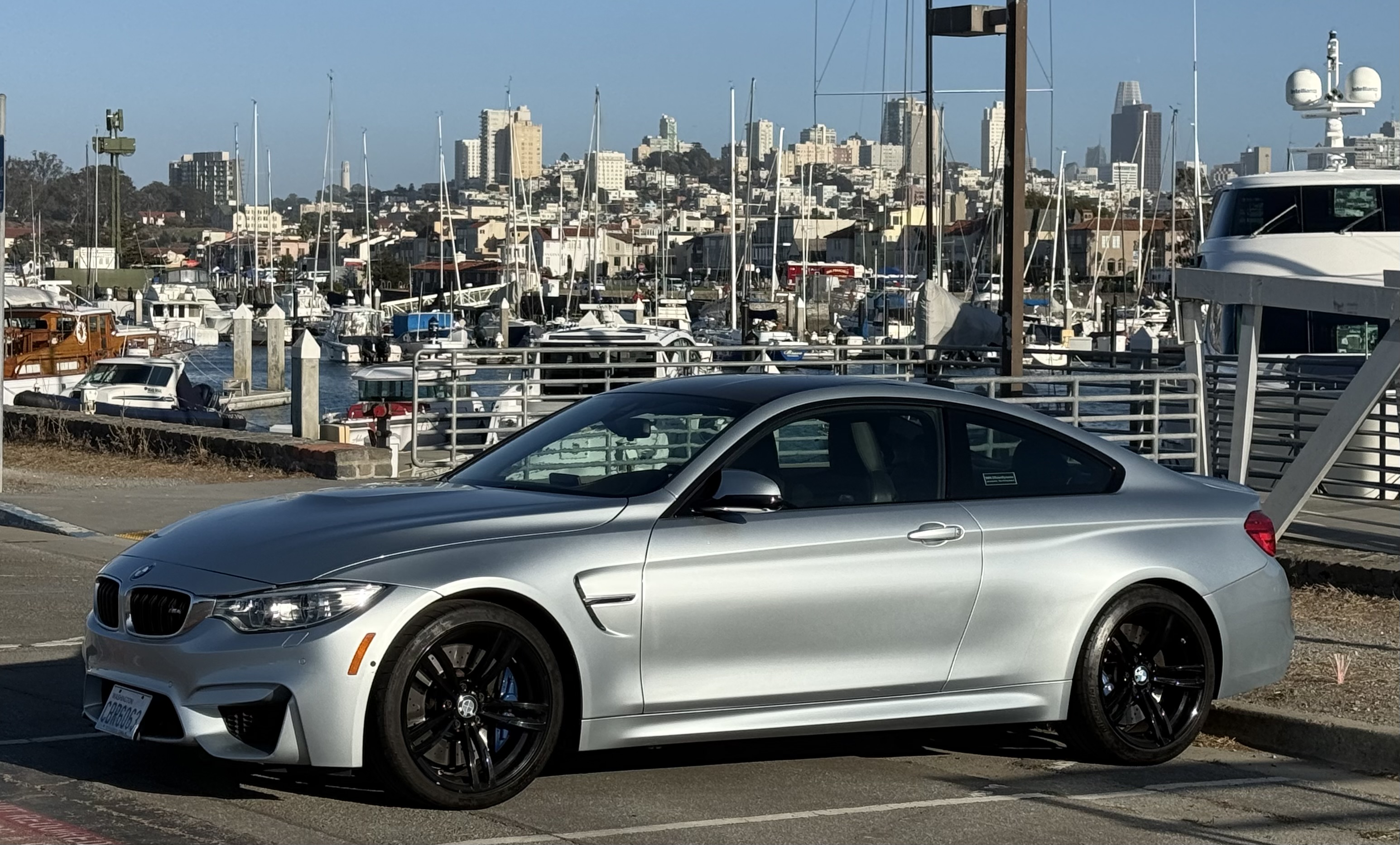 Used 2015 BMW M4 Coupe RWD image 2