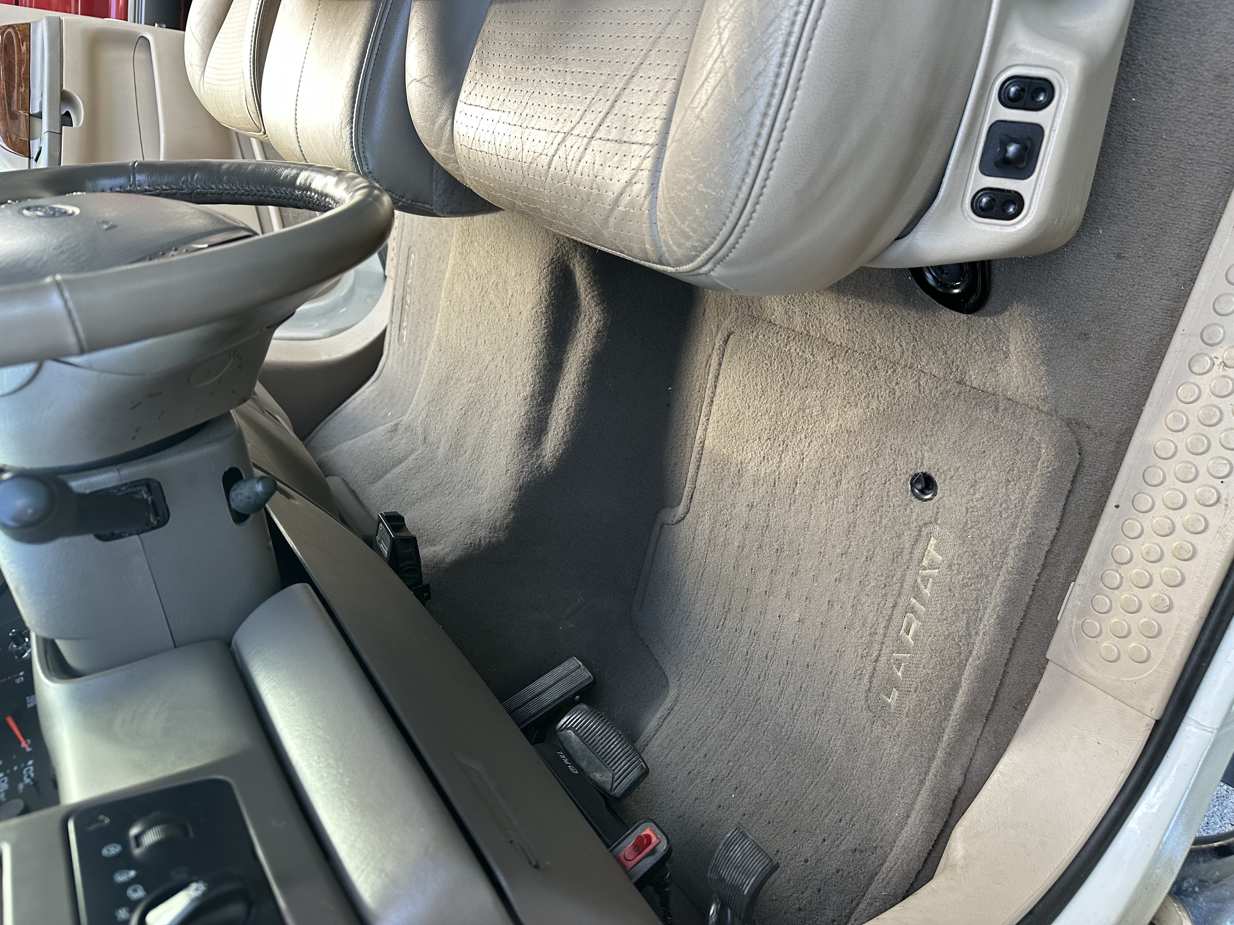 Used 2002 Ford F250 4x4 Crew Cab Super Duty image 26