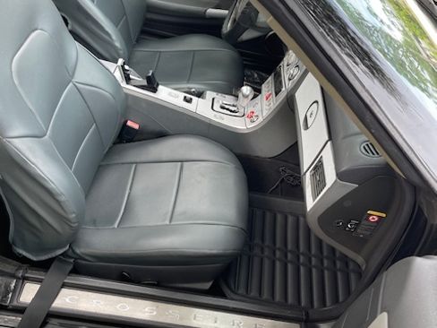 Used 2005 Chrysler Crossfire Limited image 8