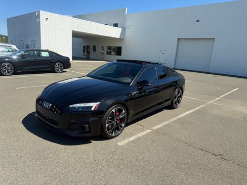 Used 2020 Audi S5 Premium Plus w/ S Sport Package AWD/4WD image 17