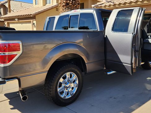 Used 2013 Ford F150 XLT w/ Luxury Equipment Group image 24