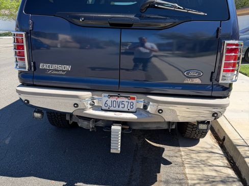 Used 2002 Ford Excursion Limited image 13