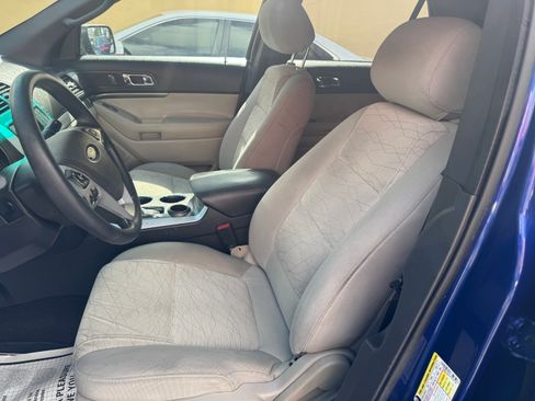 Used 2013 Ford Explorer FWD image 12