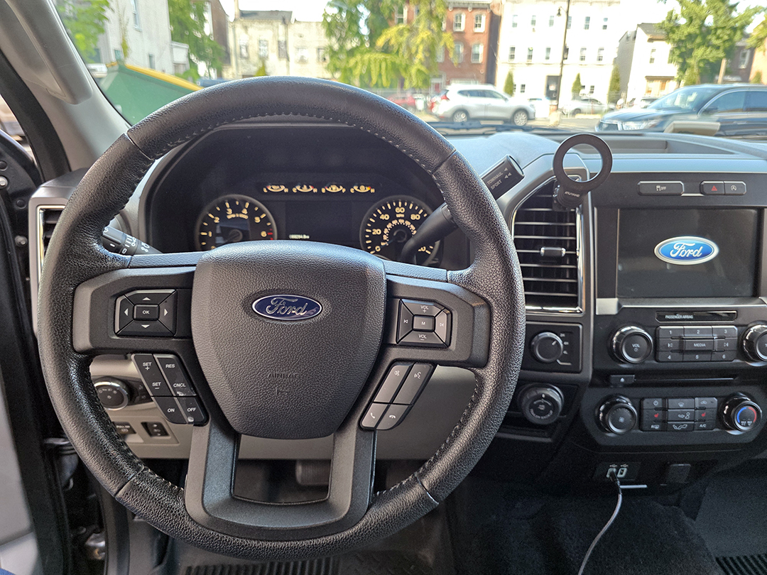 Used 2016 Ford F150 XLT w/ Equipment Group 302A Luxury AWD/4WD image 10