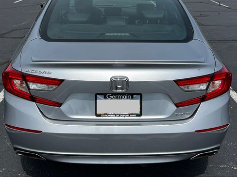 Used 2019 Honda Accord Sport image 10