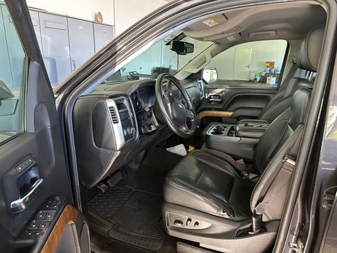 Used 2014 Chevrolet Silverado 1500 LTZ image 12