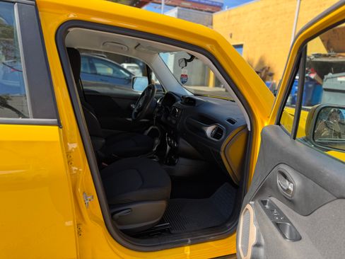 Used 2015 Jeep Renegade Sport w/ Power & Air Group image 26