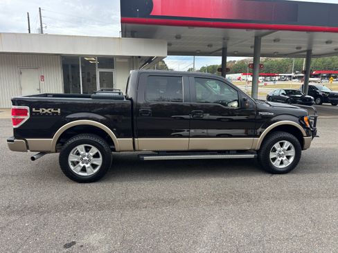 Used 2013 Ford F150 Lariat w/ Mid Equipment Group image 6