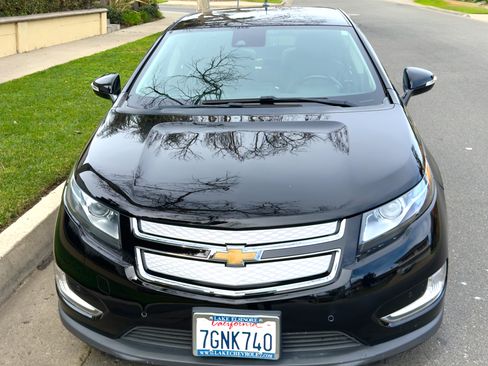 Used 2014 Chevrolet Volt Premium w/ Premium Trim Package image 8