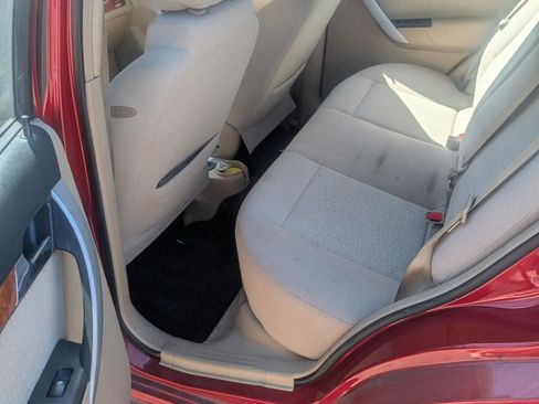 Used 2011 Chevrolet Aveo LT image 5