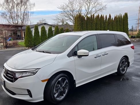 Used 2022 Honda Odyssey Elite image 1