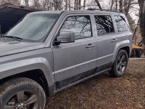 Used 2015 Jeep Patriot High Altitude image 5