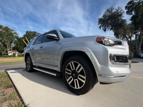 Used 2024 Toyota 4Runner Limited AWD/4WD image 14