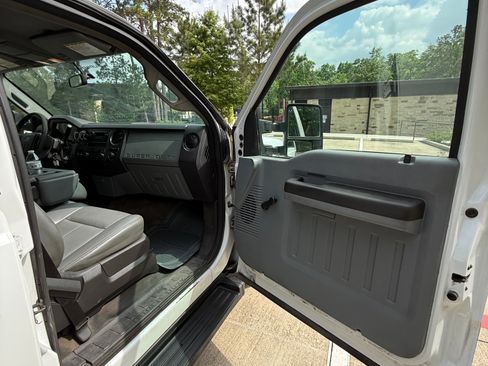 Used 2015 Ford F350 XL RWD image 22