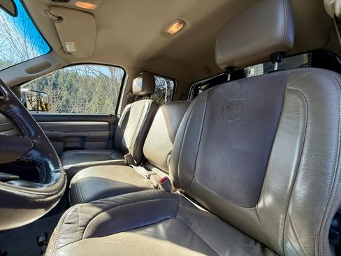 Used 2004 Dodge Ram 2500 Truck SLT w/ Trailer Tow Group image 9