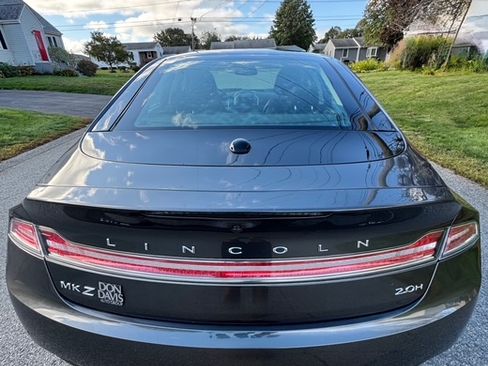Used 2015 Lincoln MKZ Hybrid w/ Equipment Group 202A Reserve image 18