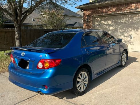 Used 2010 Toyota Corolla S w/ S EVP Pkg #3 FWD image 6