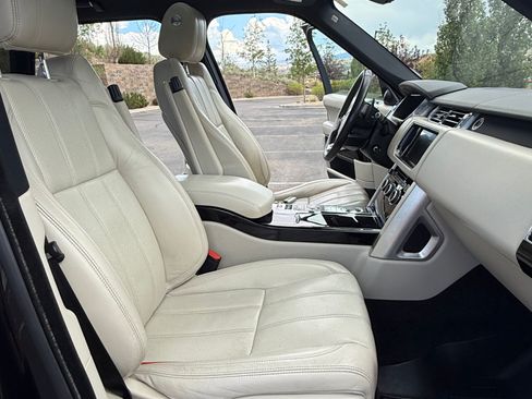 Used 2015 Land Rover Range Rover Supercharged AWD/4WD image 8