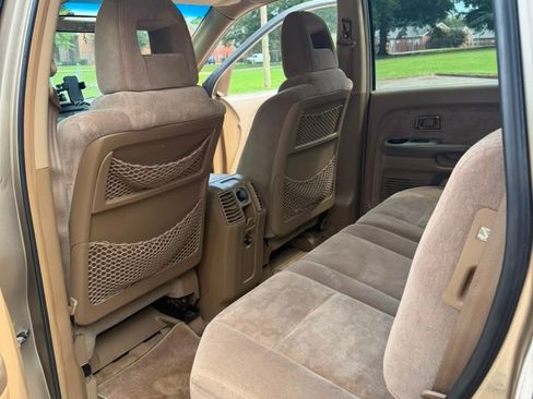 Used 2005 Honda Pilot EX image 8