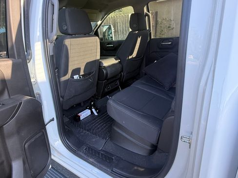 Used 2024 Chevrolet Silverado 2500 Custom w/ Custom Value Package AWD/4WD image 11