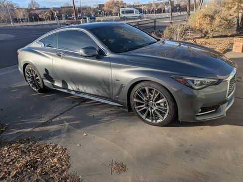 Used 2017 INFINITI Q60 3.0t Sport image 5