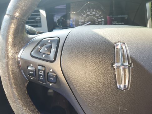 Used 2016 Lincoln MKS AWD w/ Equipment Group 201A image 17