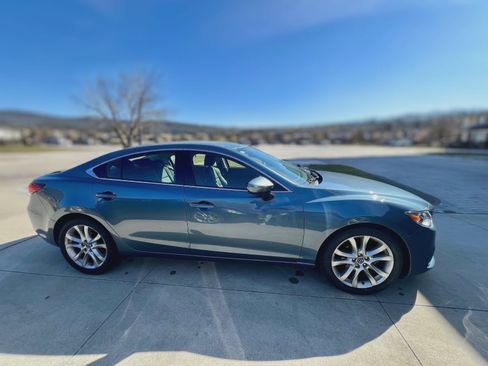 Used 2016 MAZDA MAZDA6 Touring FWD image 2