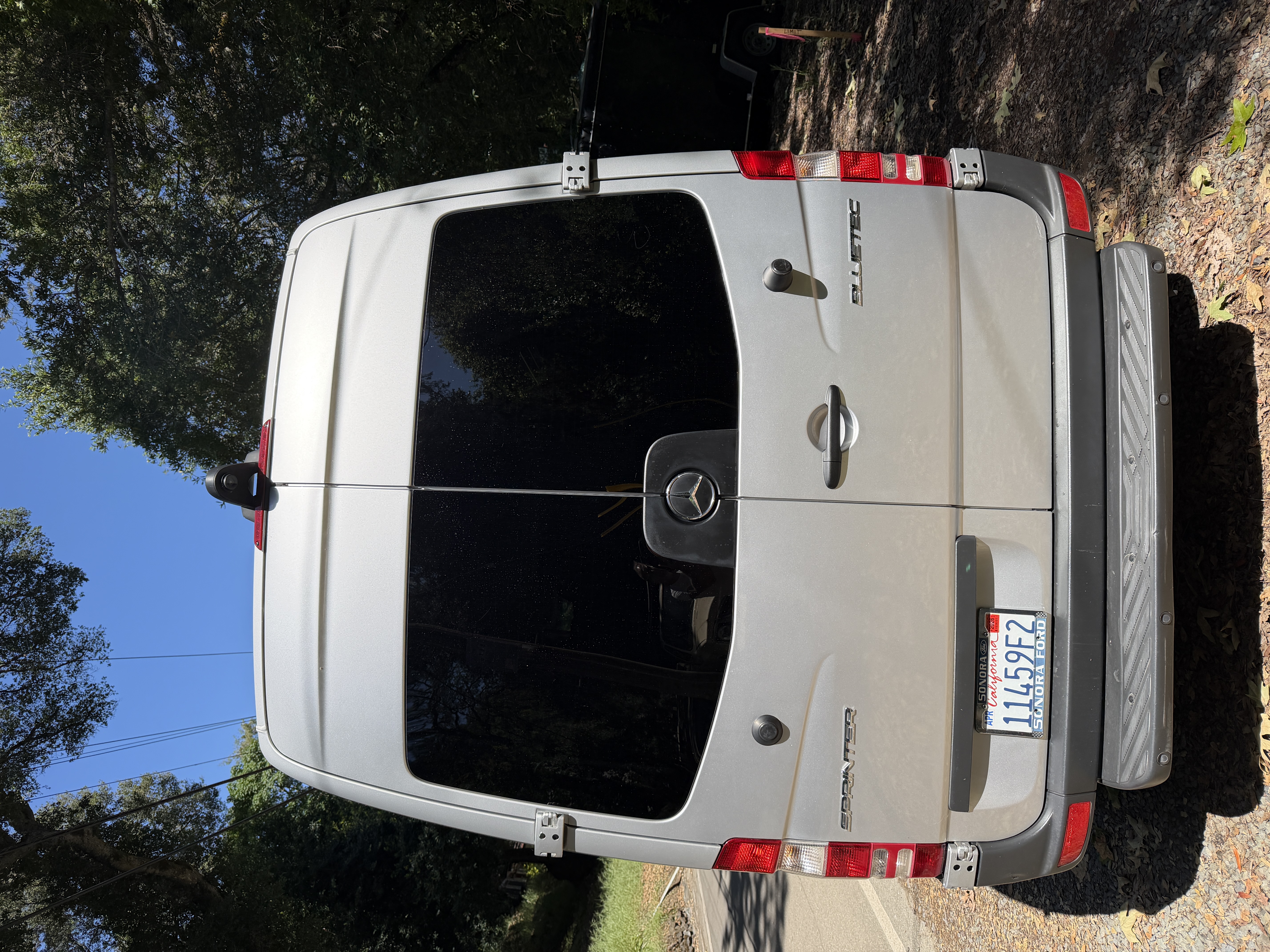 Used 2016 Mercedes-Benz Sprinter 2500 image 11