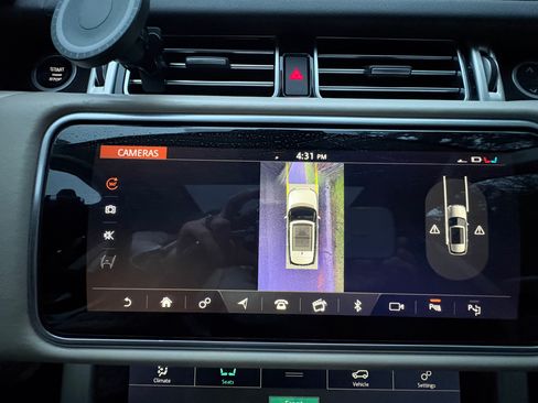 Used 2019 Land Rover Range Rover Supercharged image 14