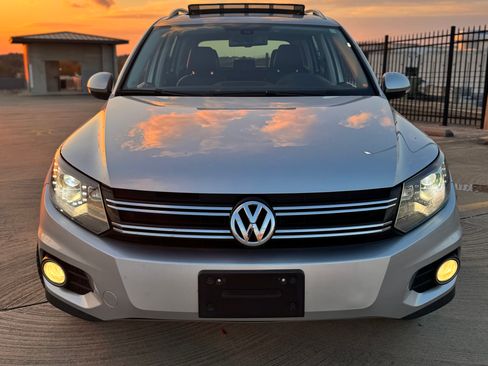 Used 2017 Volkswagen Tiguan SEL image 14