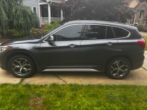 Used 2018 BMW X1 sDrive28i w/ Convenience Package FWD image 6