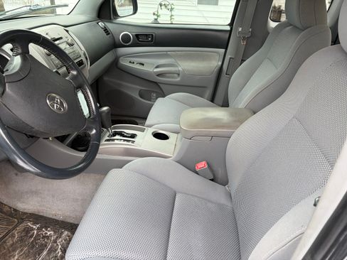 Used 2009 Toyota Tacoma 4x4 Access Cab V6 image 10