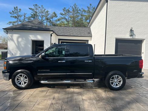 Used 2015 Chevrolet Silverado 1500 LTZ image 2