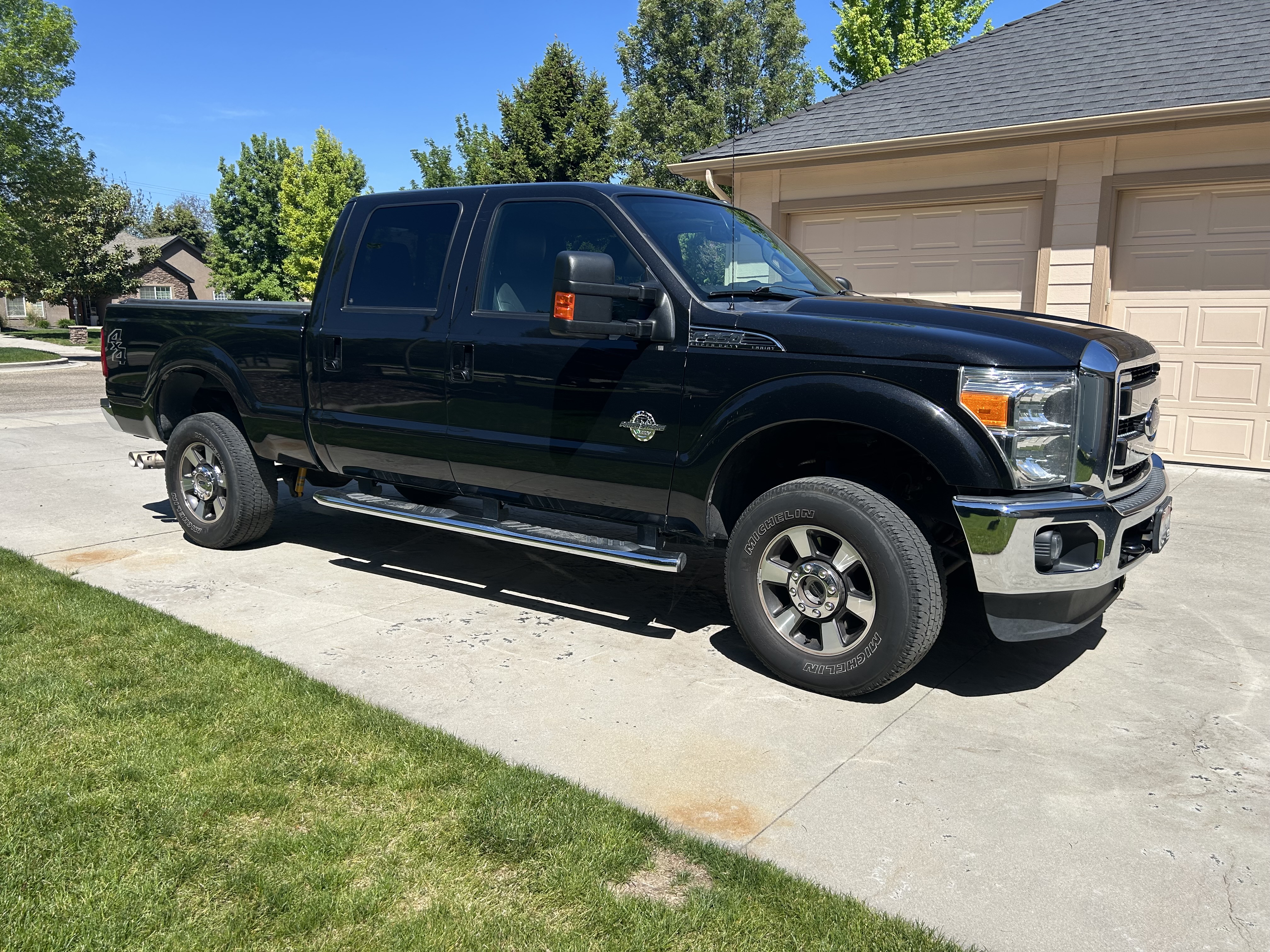 Used 2014 Ford F350 Lariat w/ Lariat Ultimate Package AWD/4WD image 1