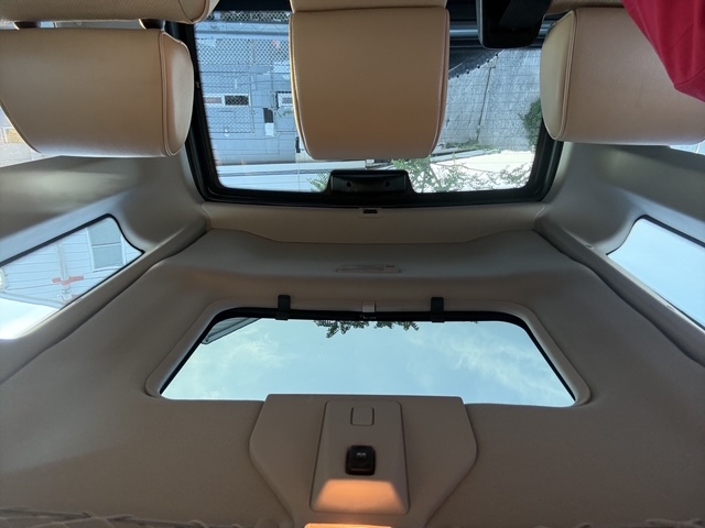 Used 2004 Land Rover Discovery S AWD/4WD image 19