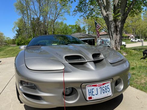 Used 2001 Pontiac Firebird Trans Am image 9